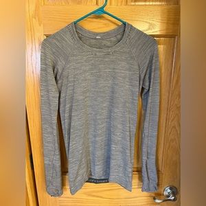 Lululemon swiftly tech long sleeve